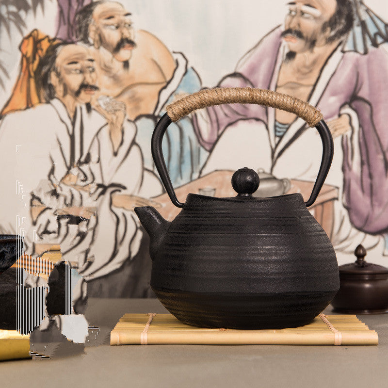 Cast iron kettle